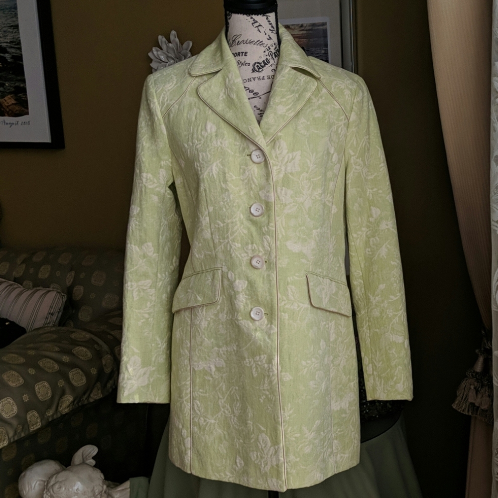 Ann Taylor light green Jacquard coat